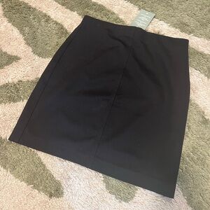 H&M Black Women's Fitted Skirt with 4-Way Stretch